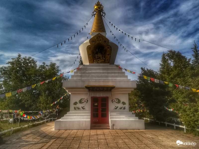 Karma Kagyüpa Buddhista Meditációs Központ, Tar