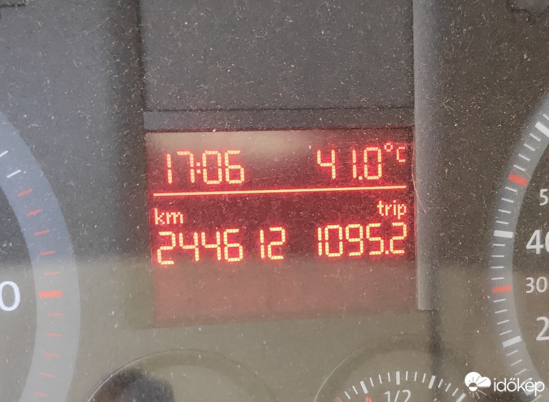 Észlelési fényképek