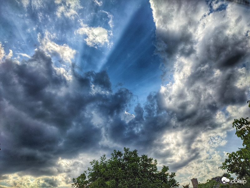 Gomolygós délután