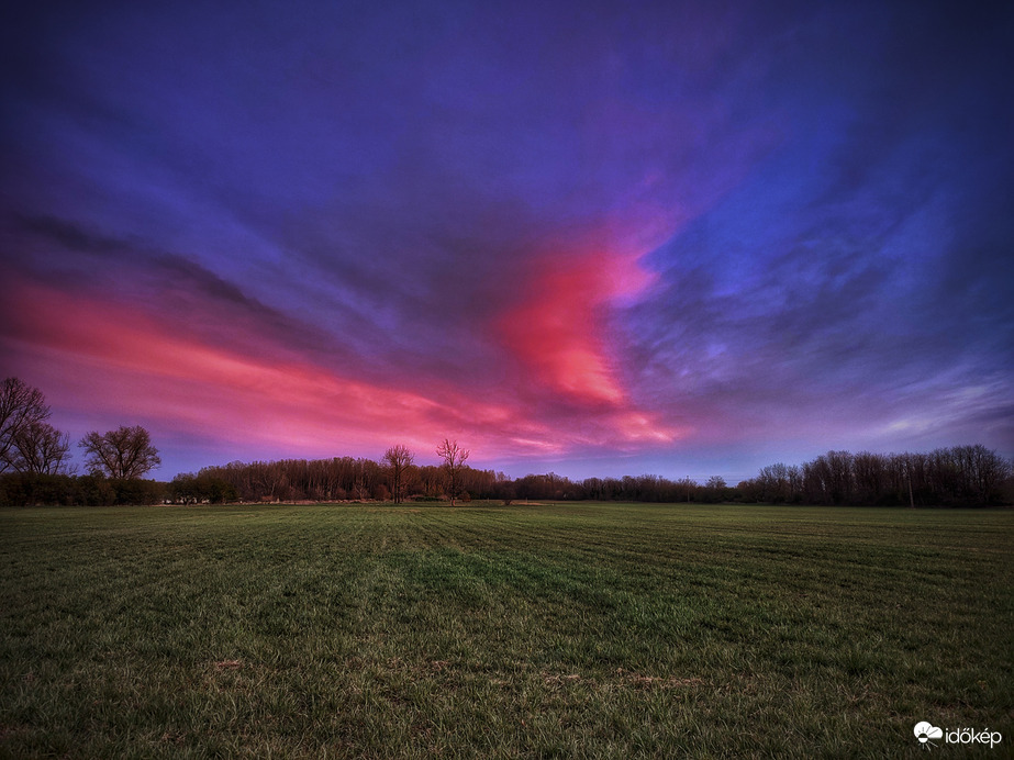 Alkonyati szimfónia