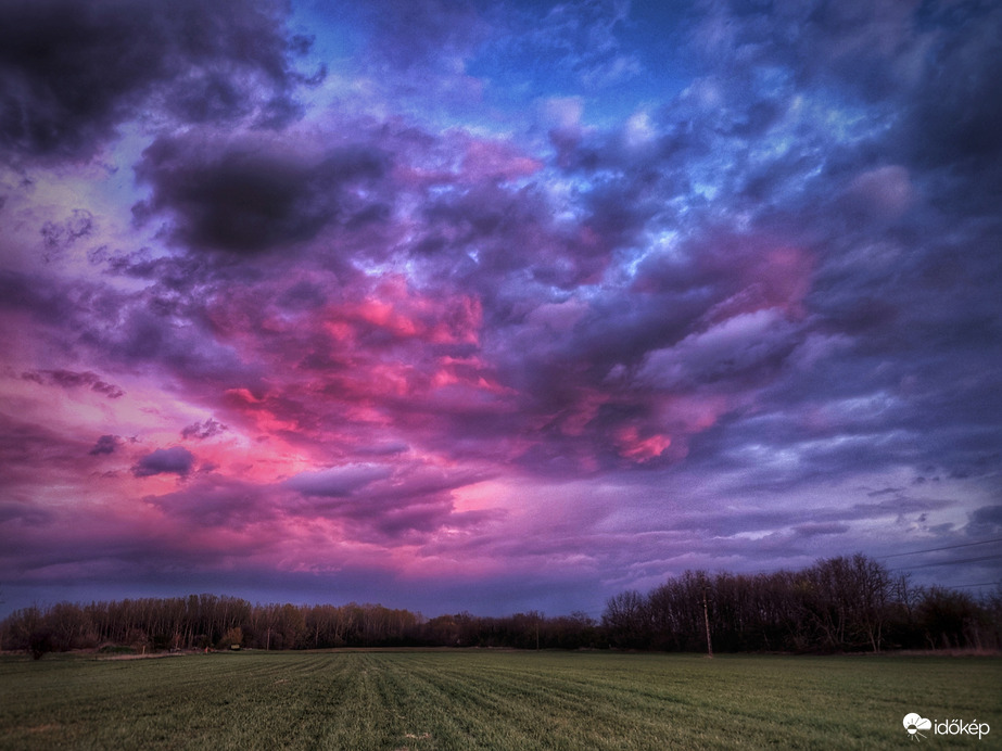 Zápor esti pompája