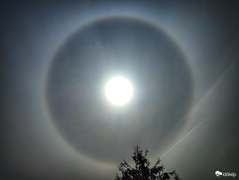 Fenséges csütörtöki naphaló