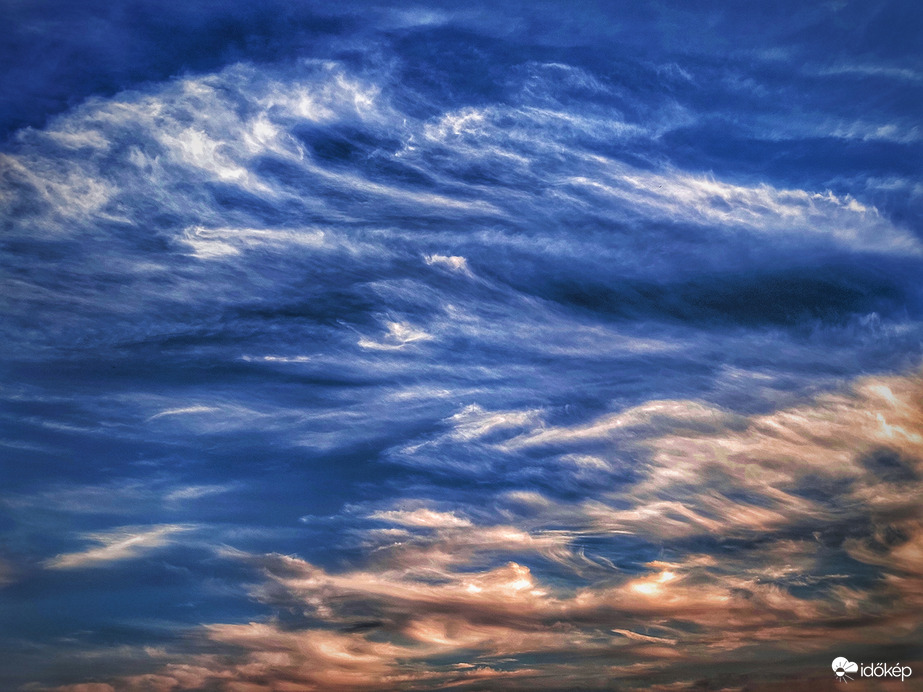 Festmény a vasárnapi naplementéről