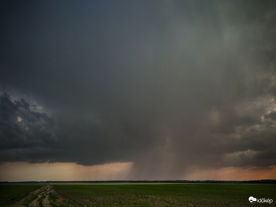 Csiga tempóban érkezik, lesznek mennyiségek