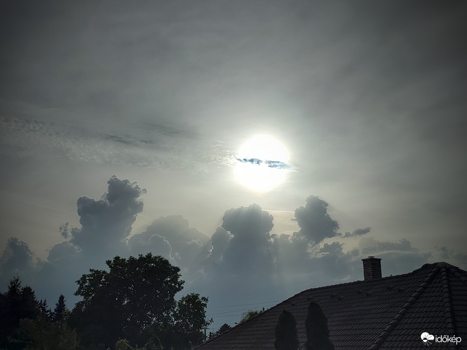 Késő délutáni fortyogás