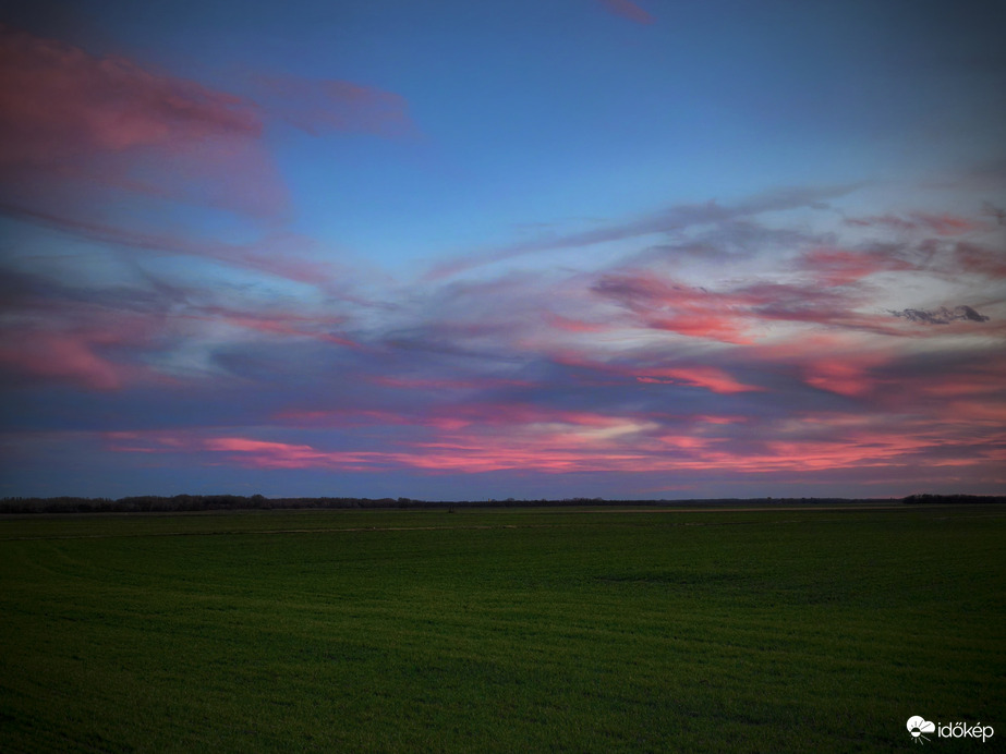 Üde képeslap a tavaszi esőszünetben