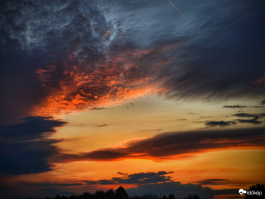 Szeles, színes szunnyadás