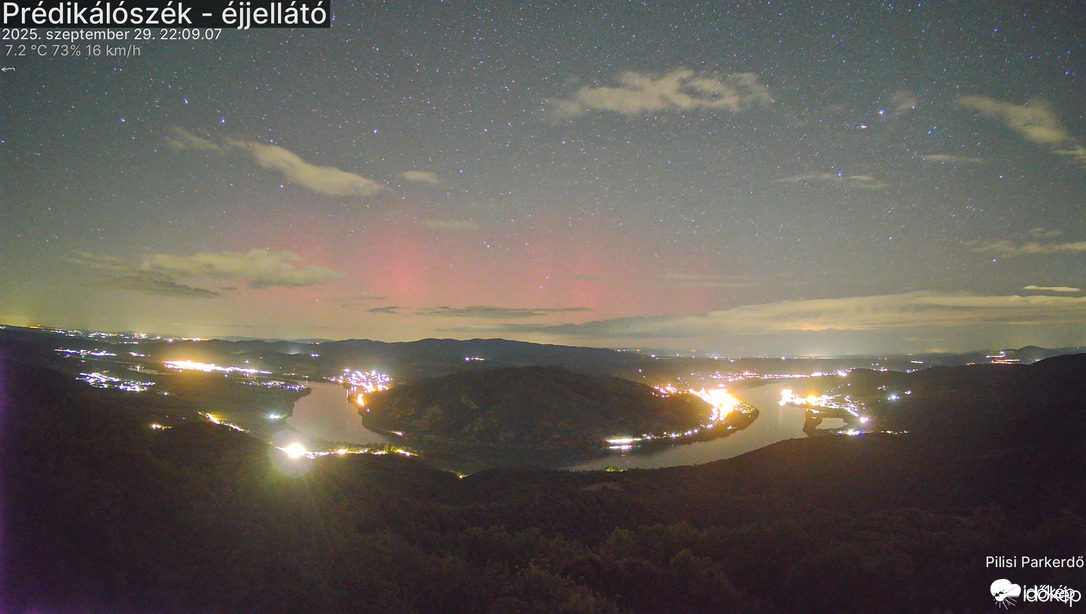 Szivárvány után sarki fény is megjelent a prédikálószéki webkamerán