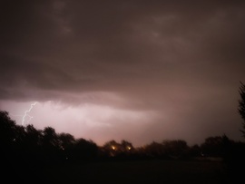 Elvonult az ágyúdörrenéseket osztogató cella