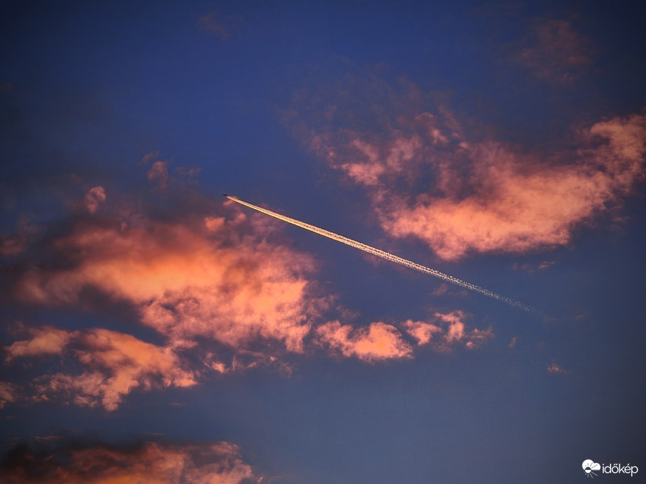 Utazás a naplementi pamacsok között