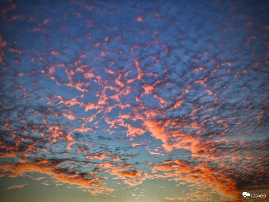 Parázsló mintázat