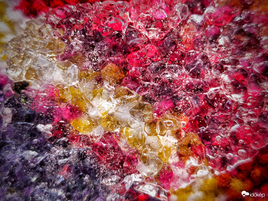 Olvadó jég a szőnyegen