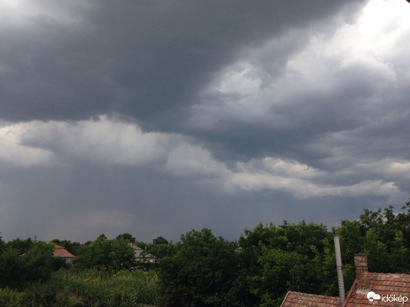 Észlelési fényképek