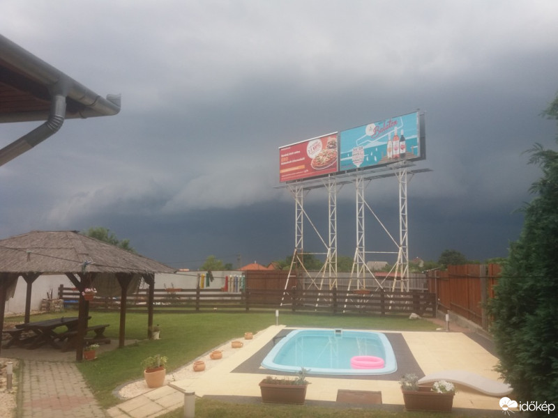 Észlelési fényképek