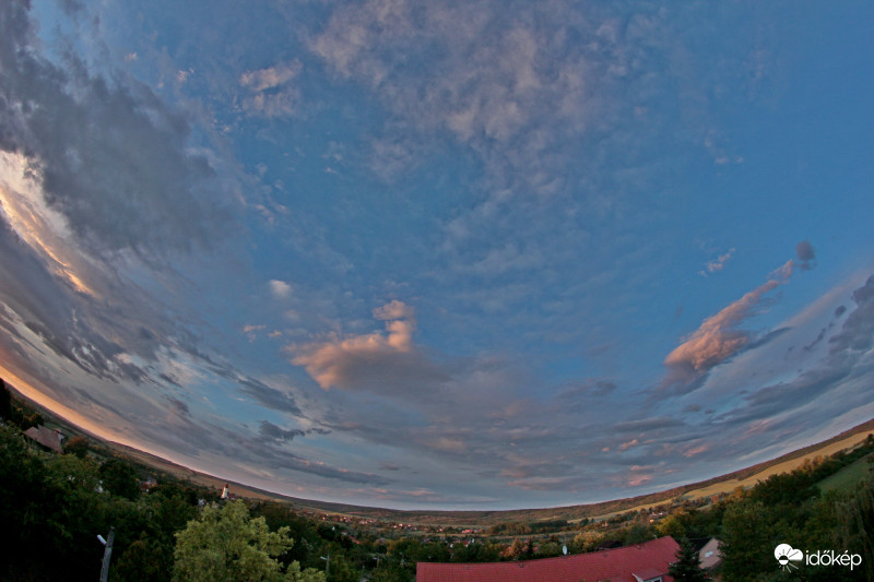 Észlelési fényképek