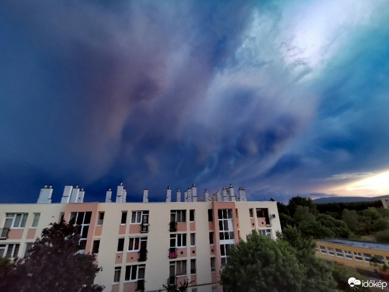 Észlelési fényképek