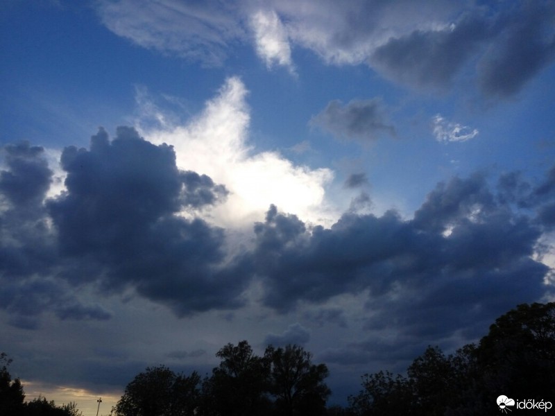 Észlelési fényképek