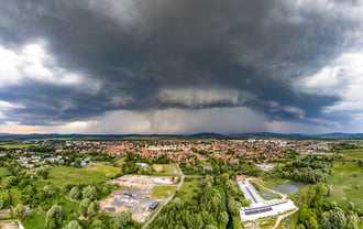 26.05.27. Peremfelhő.