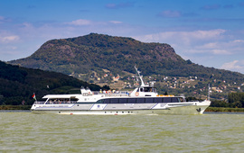 Úton
