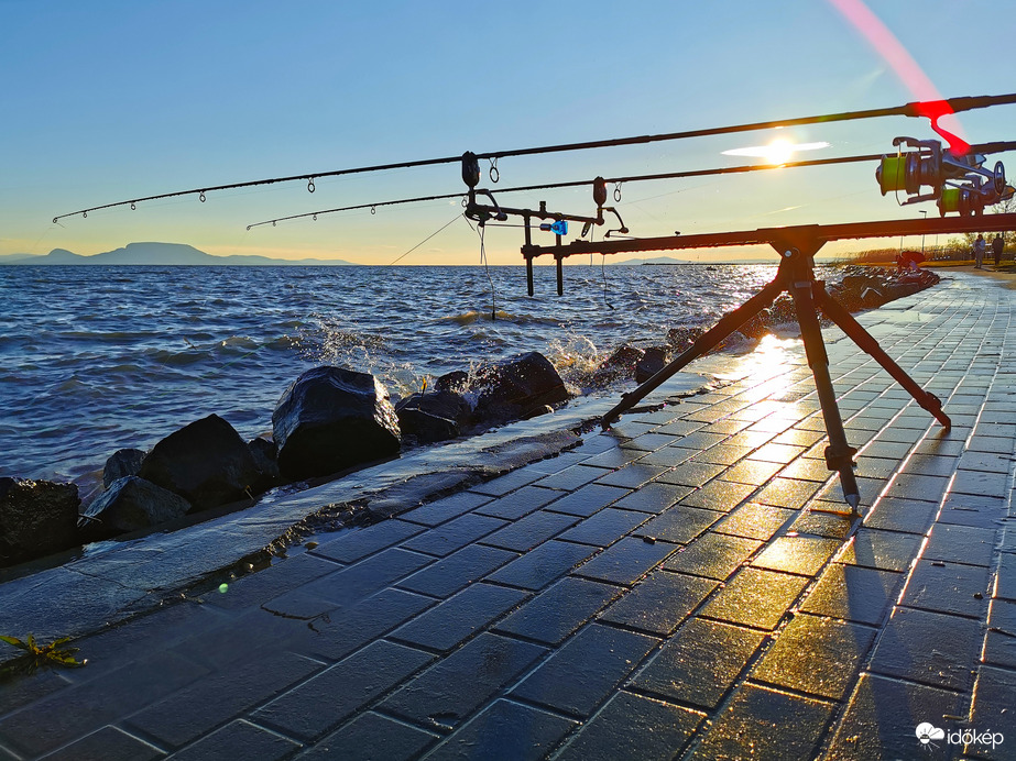 Napkelte Balatonmáriafürdőn 