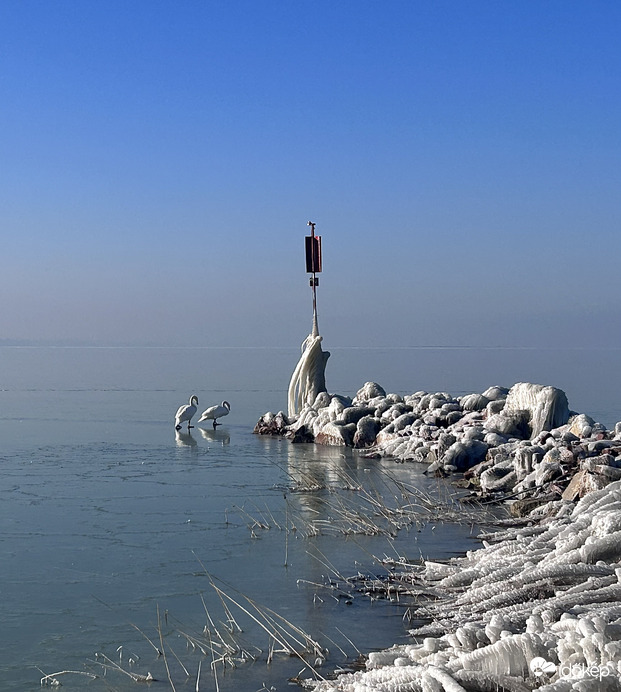 Szépen beállt a jég 