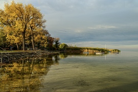 Festői reggel a parton 