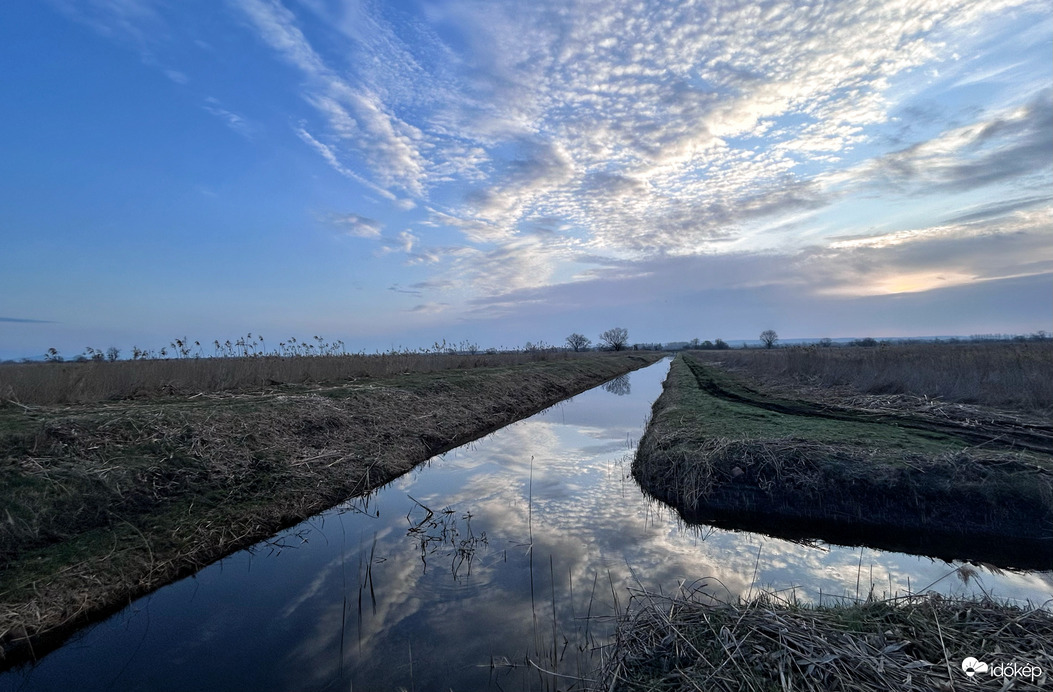 Ébredezik a Balaton Nagyberek 