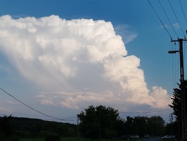 Esti zivatar felhők