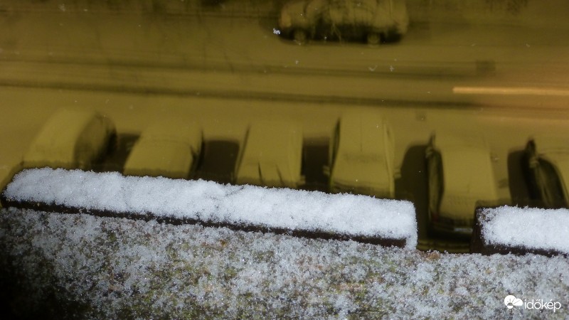 Első hó
