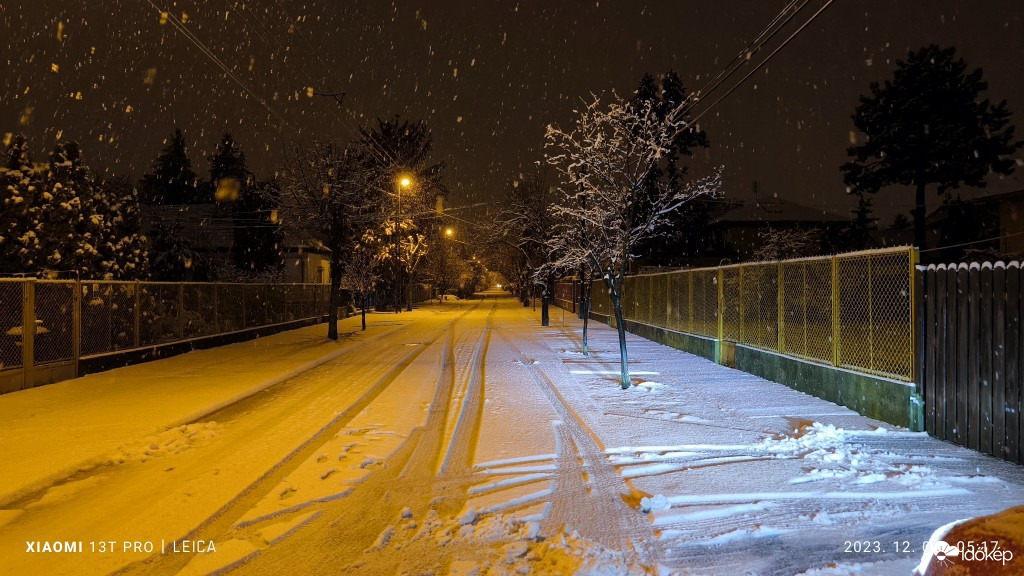 Észlelési fényképek