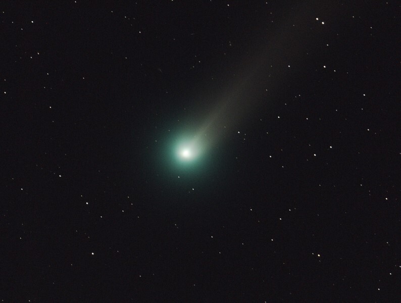 Comet Lovejoy - Wikimedia Commons