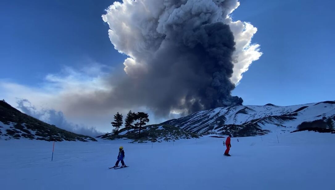 Kitört az Etna 02.21. - Forrás: Facebook/Etna Sci