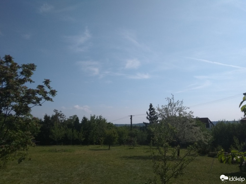 Észlelési fényképek