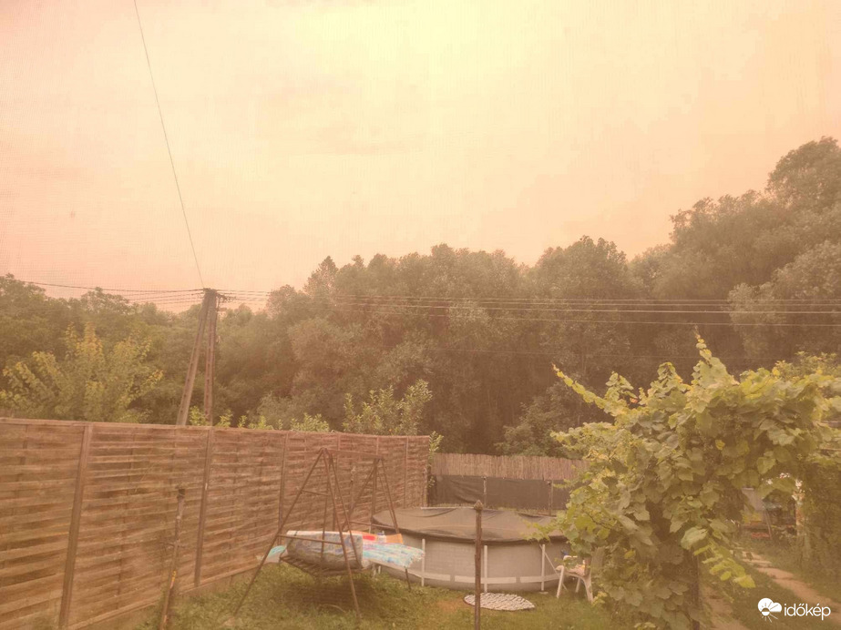 Észlelési fényképek