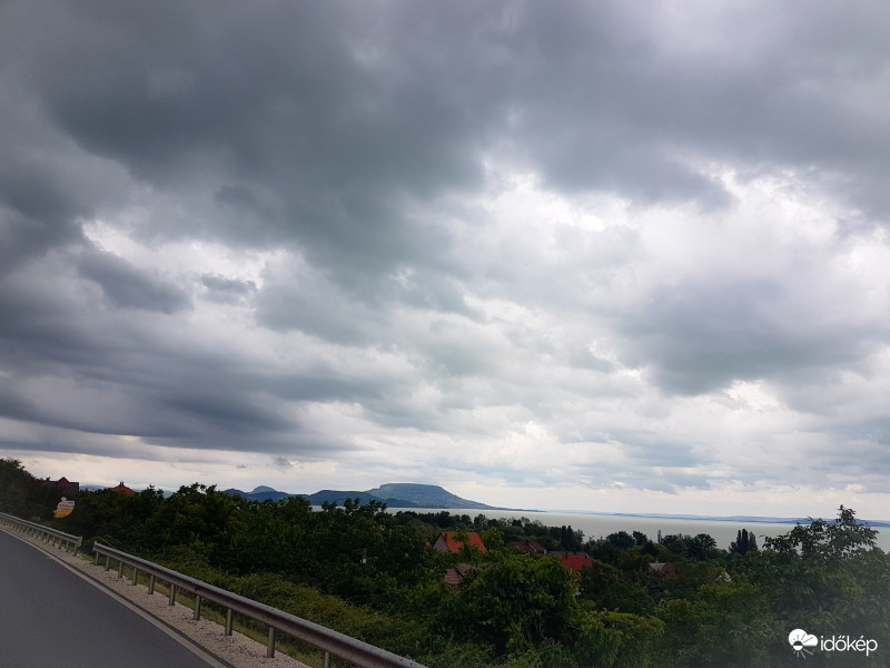 Érkezik a vihar