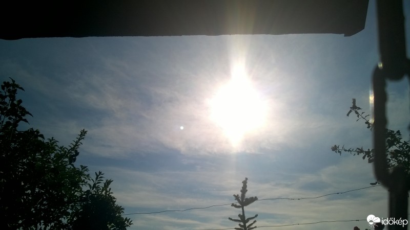 Észlelési fényképek