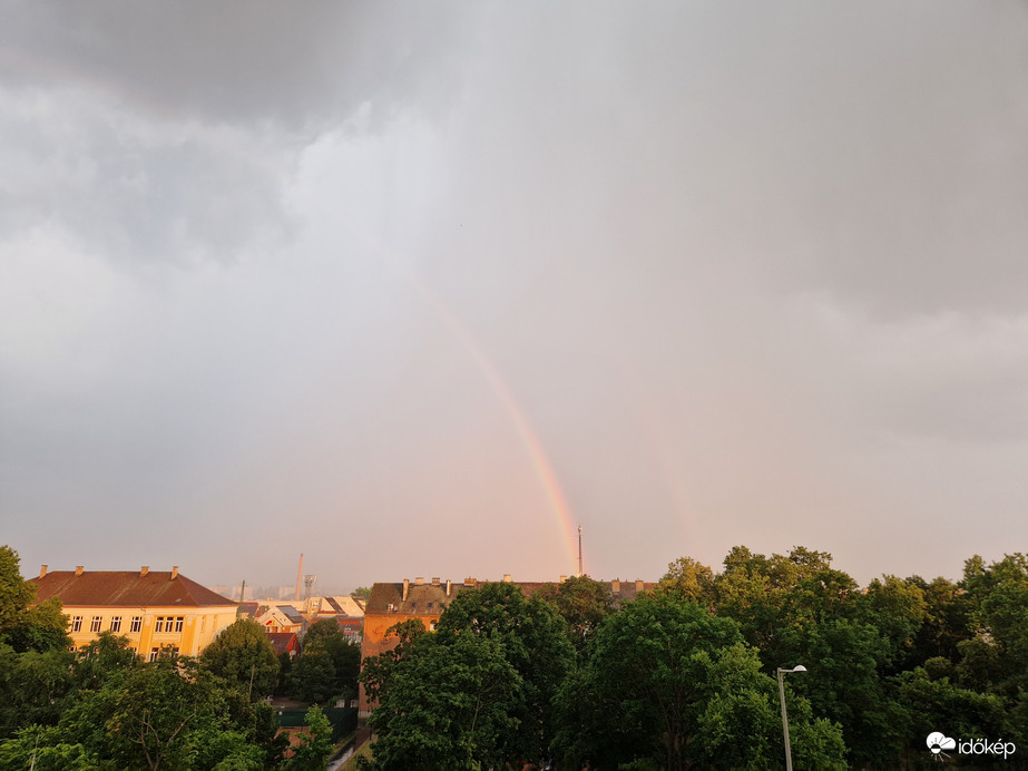 Szivárvány Győr felett