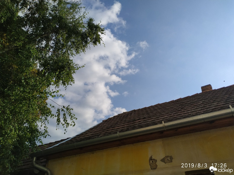 Észlelési fényképek