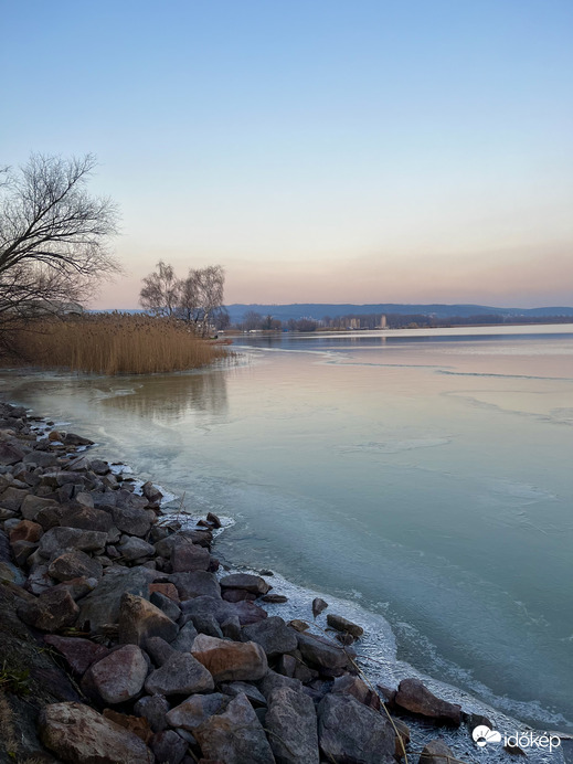 Jegesedő Balaton Keszthelyen