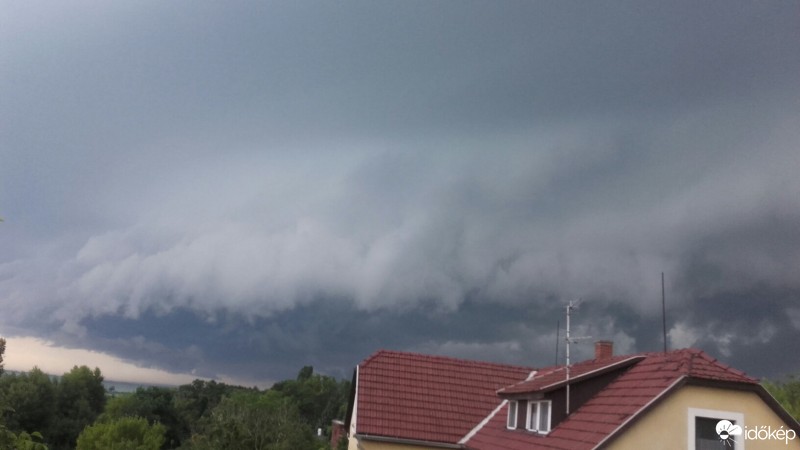 Észlelési fényképek