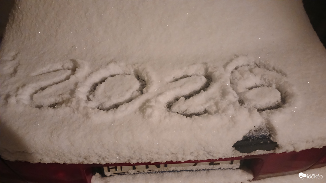 Viszlát 2025, üdv 2026! 