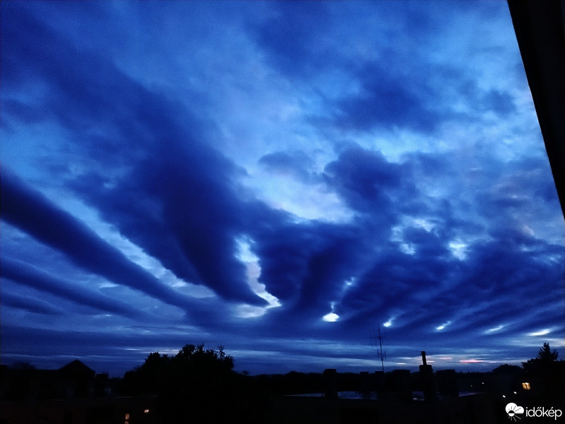 Észlelési fényképek