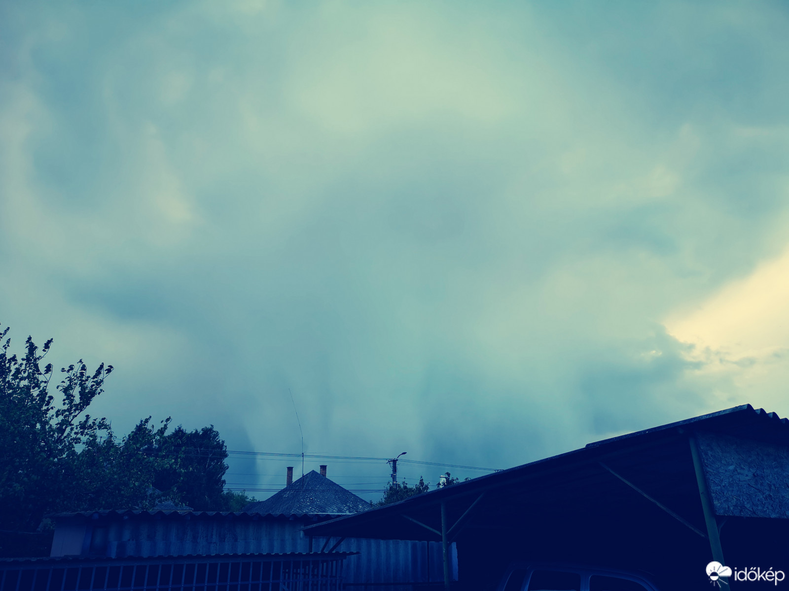 Észlelési fényképek