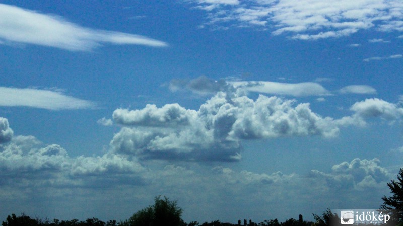 Észlelési fényképek