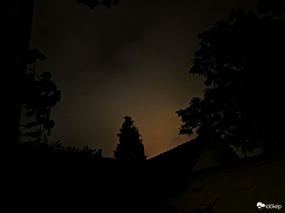 Észlelési fényképek