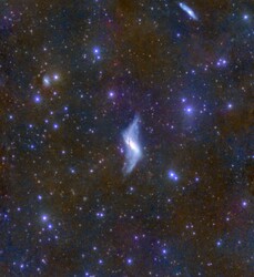 Poláris Gyürű Galaxis (NGC660)