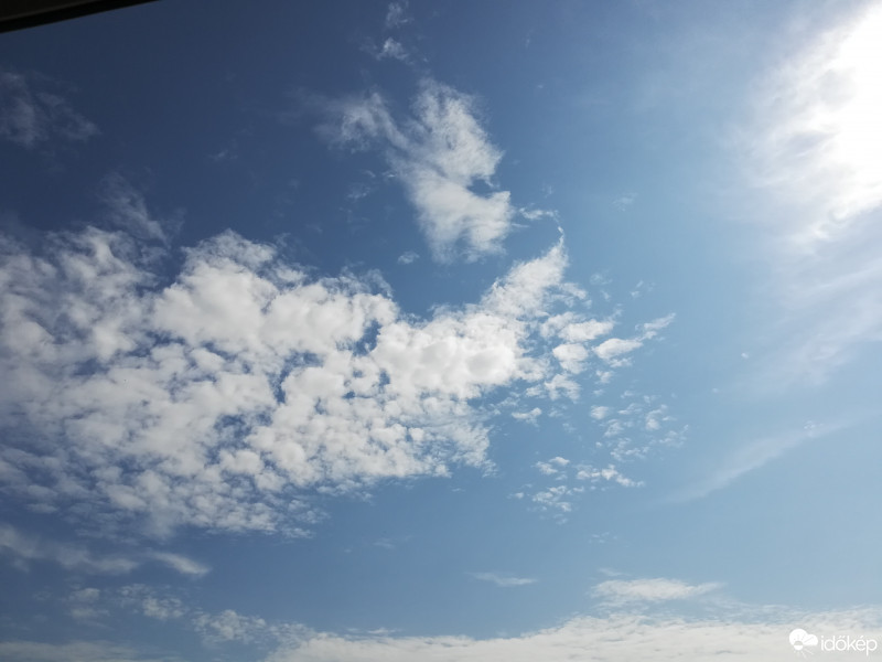 Észlelési fényképek