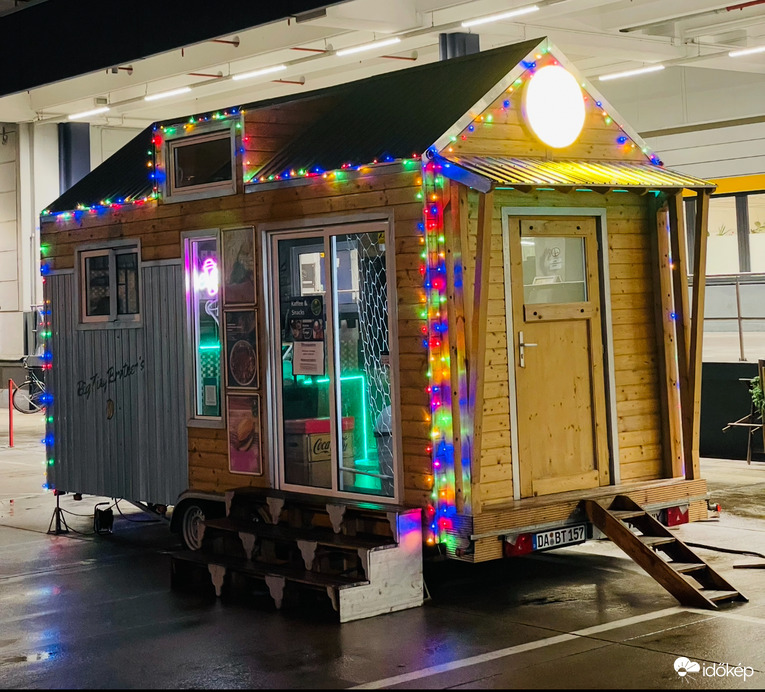 Karácsonyi hangulatban:)