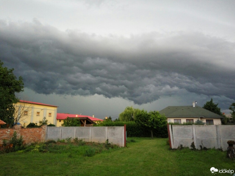 Észlelési fényképek