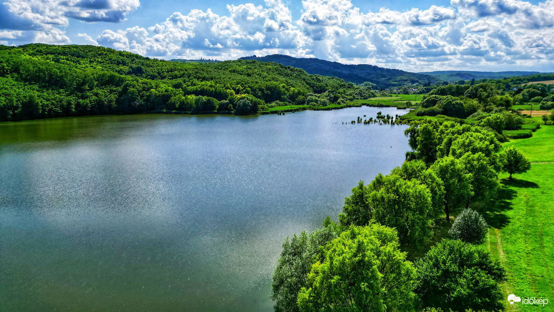 Egeraracsai horgásztó 